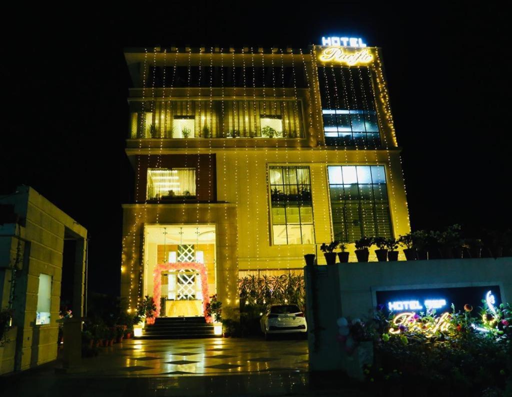 Hotel Pacific Roorkee Exterior photo