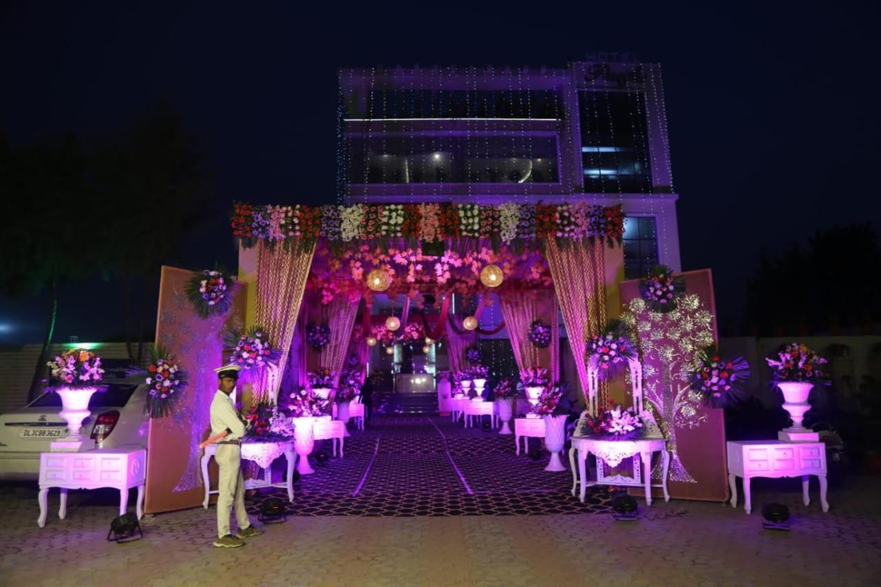 Hotel Pacific Roorkee Exterior photo